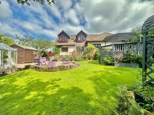 Photo 36- click for photo gallery